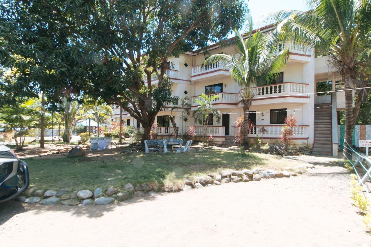 Reddoorz @ Seasun Beach Resort And Hotel Zambales Santa Cruz  Exterior photo