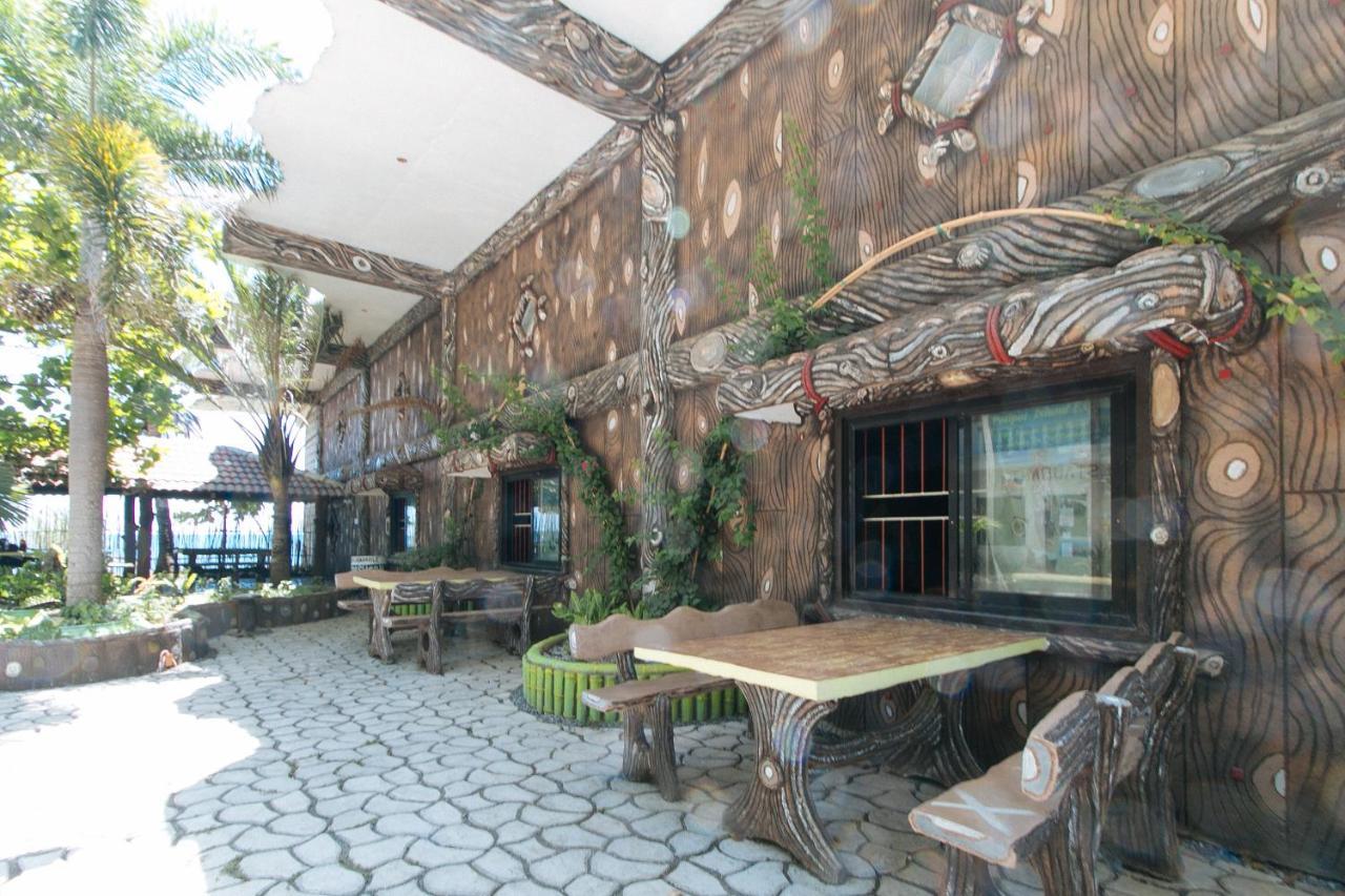 Reddoorz @ Seasun Beach Resort And Hotel Zambales Santa Cruz  Exterior photo