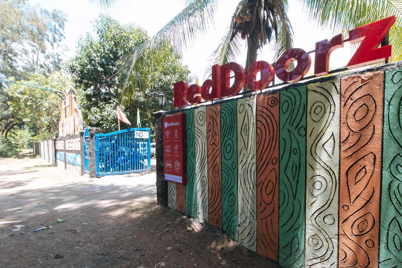 Reddoorz @ Seasun Beach Resort And Hotel Zambales Santa Cruz  Exterior photo